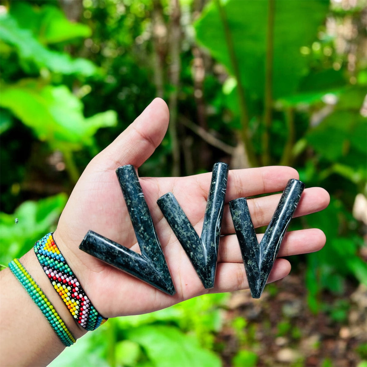 Shamanic Kuripe in Serpentine Stone: The Guardian of Earthly Transformation